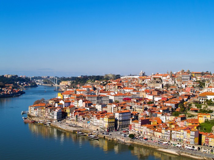 Portugal: Porto i Lisabon 9 dana/8 noći - povratna avio karta iz Tuzle samo 135 eur :) 
